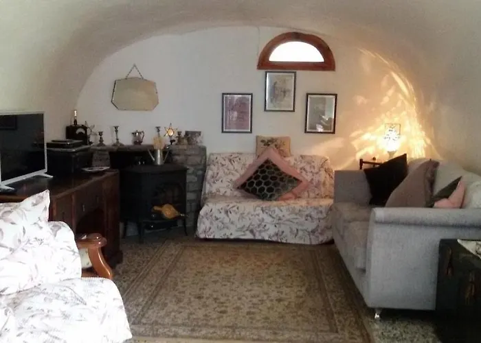 House - Sleeps 5 Scenic Views Fireplace & Garden Σπίτι διακοπών *