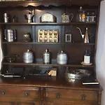 House - Sleeps 5 Scenic Views Fireplace & Garden