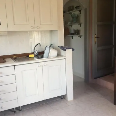 Dom wakacyjny House - Sleeps 5 Scenic Views Fireplace & Garden *