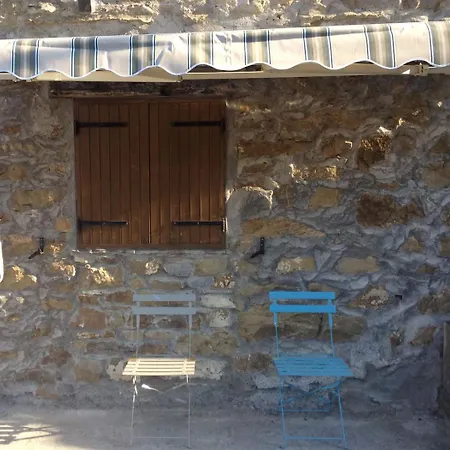 Cozy Retreat In Bajardo