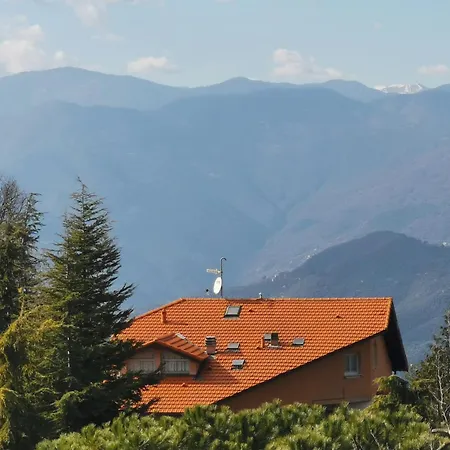 House - Sleeps 5 Scenic Views Fireplace & Garden Dom wakacyjny Baiardo