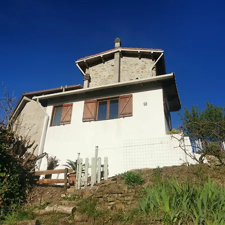 Cozy Retreat In Bajardo Vakantiehuis Baiardo